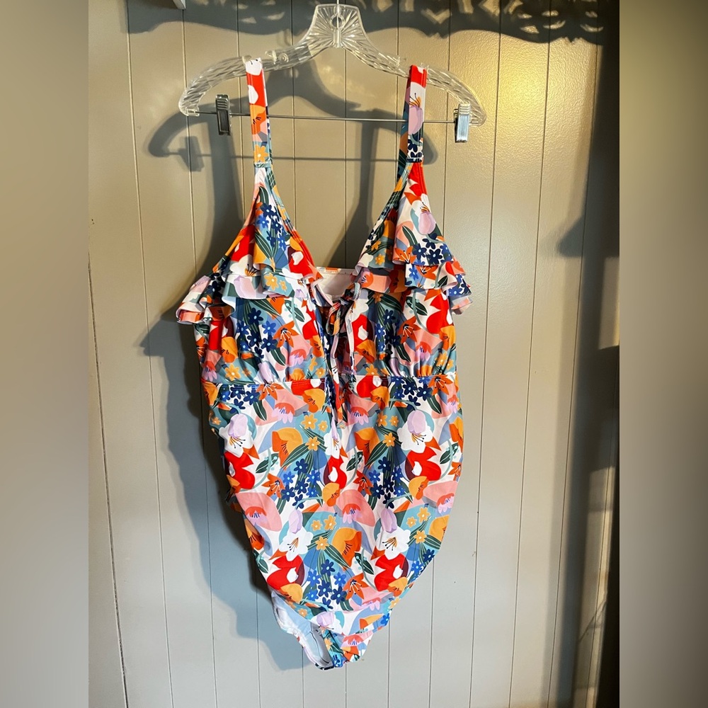 Bloomchic NEW w/tags floral swimsuit one piece full coverage